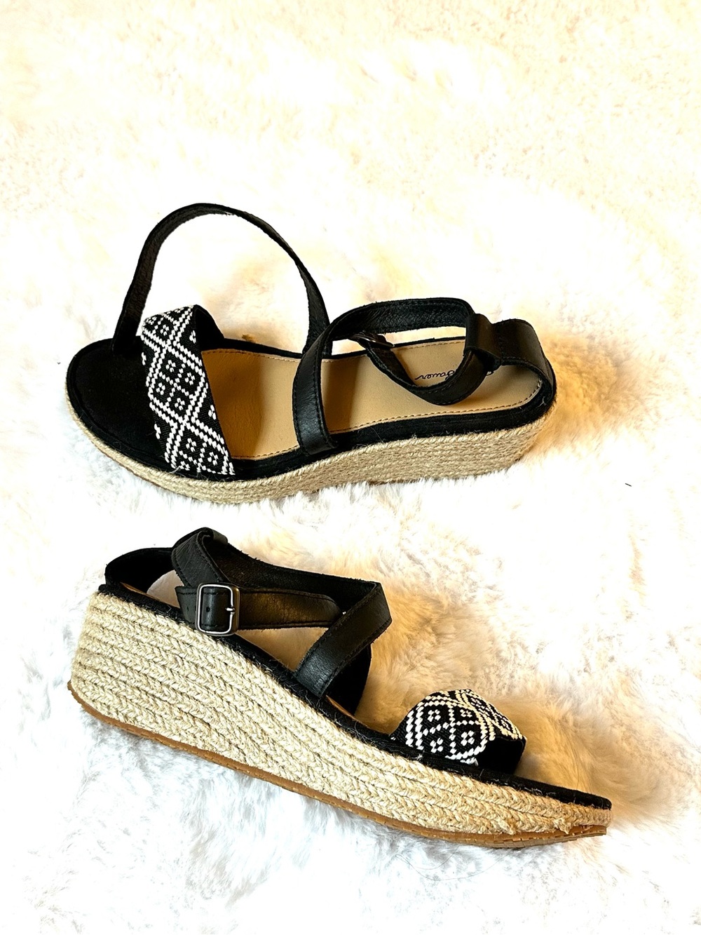 EDDIE BAUER Sandals Wedge 7.5 Espadrilles Black Geometric Boho Jute Strappy 2”